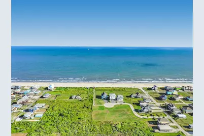 1220 Crystal Dunes Way, Crystal Beach, TX 77650 - Photo 16