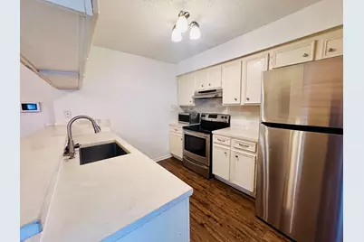 1413 Bonanza Road #413, Houston, TX 77062 - Photo 14