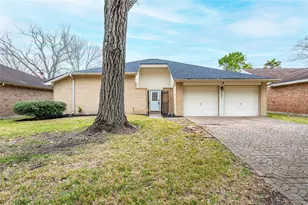 2506 Bisontine St, Friendswood, TX 77546 - Photo 1