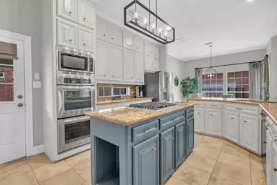 4002 Alcorn Bend Drive, Sugar Land, TX 77479 - Photo 12