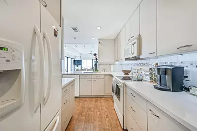 7700 Seawall Boulevard #1001, Galveston, TX 77551 - Photo 20
