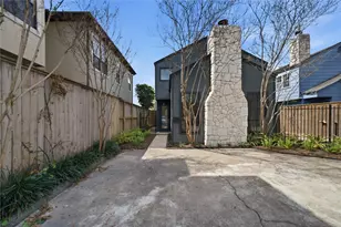 2606 Nantucket Dr, Houston, TX 77057 - Photo 4