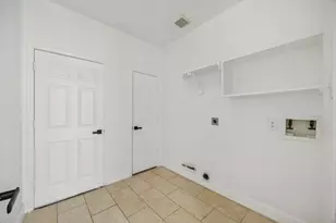 10106 White Oak Trail Ln, Houston, TX 77064 - Photo 14