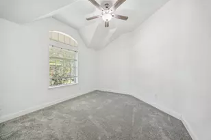 10106 White Oak Trail Ln, Houston, TX 77064 - Photo 36