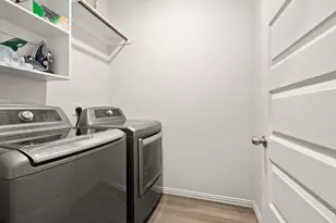 217 Woods Rose Ct, Conroe, TX 77318 - Photo 16