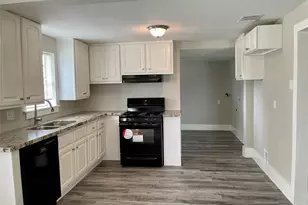 102 22nd St N, Texas City, TX 77590 - Photo 6