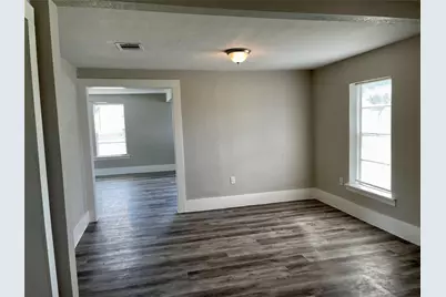 102 22nd Street N, Texas City, TX 77590 - Photo 8