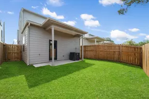 4309 Larkspur St, Houston, TX 77051 - Photo 16