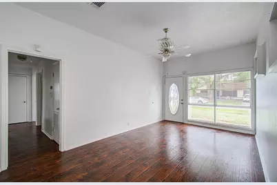 3326 Proswimmer Street, Houston, TX 77088 - Photo 4