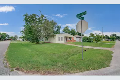 3326 Proswimmer Street, Houston, TX 77088 - Photo 2