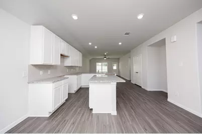 16912 Hazelnut Drive, Conroe, TX 77302 - Photo 8