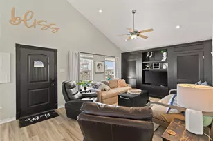 114 Coral Ct, Surfside Beach, TX 77541 - Photo 6