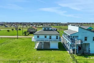 970 Townsend Dr, Port Bolivar, TX 77650 - Photo 6