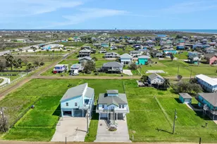 970 Townsend Dr, Port Bolivar, TX 77650 - Photo 6