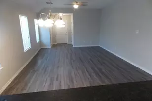 13211 Ambrosa Dr, Houston, TX 77044 - Photo 4