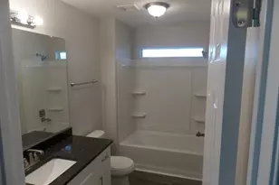 13211 Ambrosa Dr, Houston, TX 77044 - Photo 8