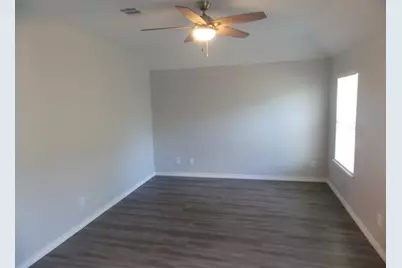 13211 Ambrosa Drive, Houston, TX 77044 - Photo 6