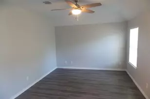 13211 Ambrosa Dr, Houston, TX 77044 - Photo 6