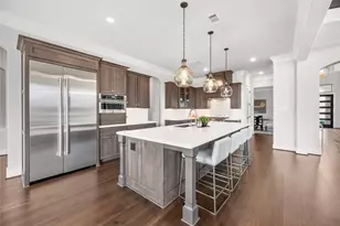 10643 Crystal Spring Dr, Missouri City, TX 77459 - Photo 18