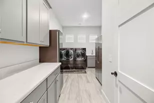 10643 Crystal Spring Dr, Missouri City, TX 77459 - Photo 24