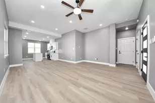 17121 Spindle Oaks Dr, Conroe, TX 77385 - Photo 4