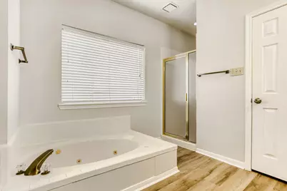 14 S Duskwood Place, The Woodlands, TX 77381 - Photo 18