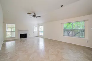 11714 Sweet Willow Ct, Houston, TX 77031 - Photo 12