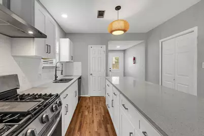 6739 Avenue O, Houston, TX 77011 - Photo 10