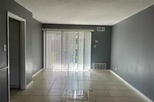 6702 Biggs Ct, Houston, TX 77061 - Photo 2