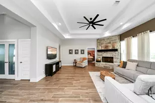 7723 Stratford Hall Dr, Rosharon, TX 77583 - Photo 16