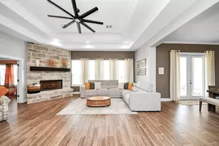 7723 Stratford Hall Dr, Rosharon, TX 77583 - Photo 14