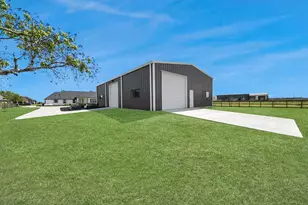 7723 Stratford Hall Dr, Rosharon, TX 77583 - Photo 10