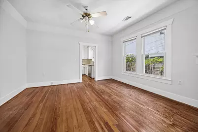 123 Parkview Street, Houston, TX 77009 - Photo 12