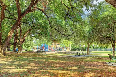 123 Parkview Street, Houston, TX 77009 - Photo 22