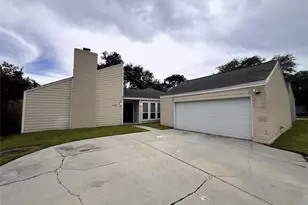 11831 Briar Forest Dr, Houston, TX 77077 - Photo 2