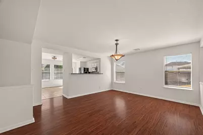 4719 Silver Spruce Lane, Friendswood, TX 77546 - Photo 10