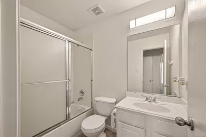 4719 Silver Spruce Lane, Friendswood, TX 77546 - Photo 24