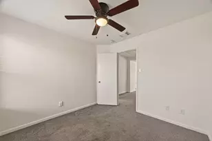 4719 Silver Spruce Ln, Friendswood, TX 77546 - Photo 22