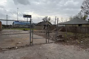 4006 Cedar Hill Ln, Houston, TX 77093 - Photo 2