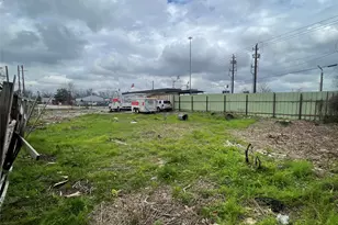 4006 Cedar Hill Ln, Houston, TX 77093 - Photo 4