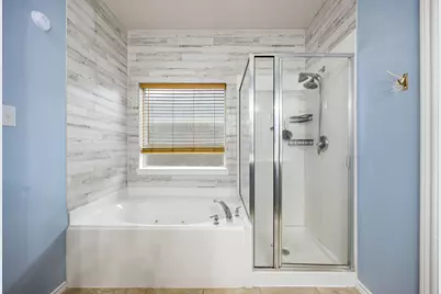 6715 Strawberry Brook Lane, Dickinson, TX 77539 - Photo 12