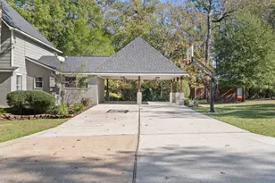 11085 Jake Pearson Rd, Conroe, TX 77304 - Photo 6