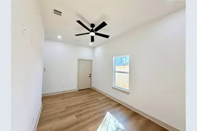 4214 Clover Street, Houston, TX 77051 - Photo 22