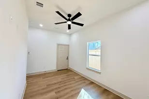 4214 Clover St, Houston, TX 77051 - Photo 22