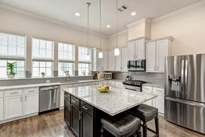 2616 Madeline Grove Drive, Houston, TX 77008 - Photo 18