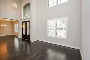 5506 Lockwood Bend Ln, Sugar Land, TX 77479 - Photo 6