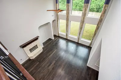 5506 Lockwood Bend Lane, Sugar Land, TX 77479 - Photo 10