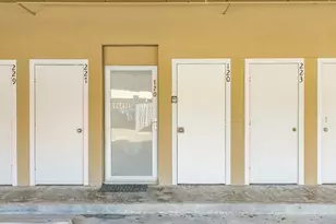 921 Marine Dr, Galveston, TX 77550 - Photo 24