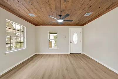 6820 Avenue L, Houston, TX 77011 - Photo 4