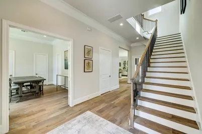 1139 Mosaico Lane, Houston, TX 77055 - Photo 2